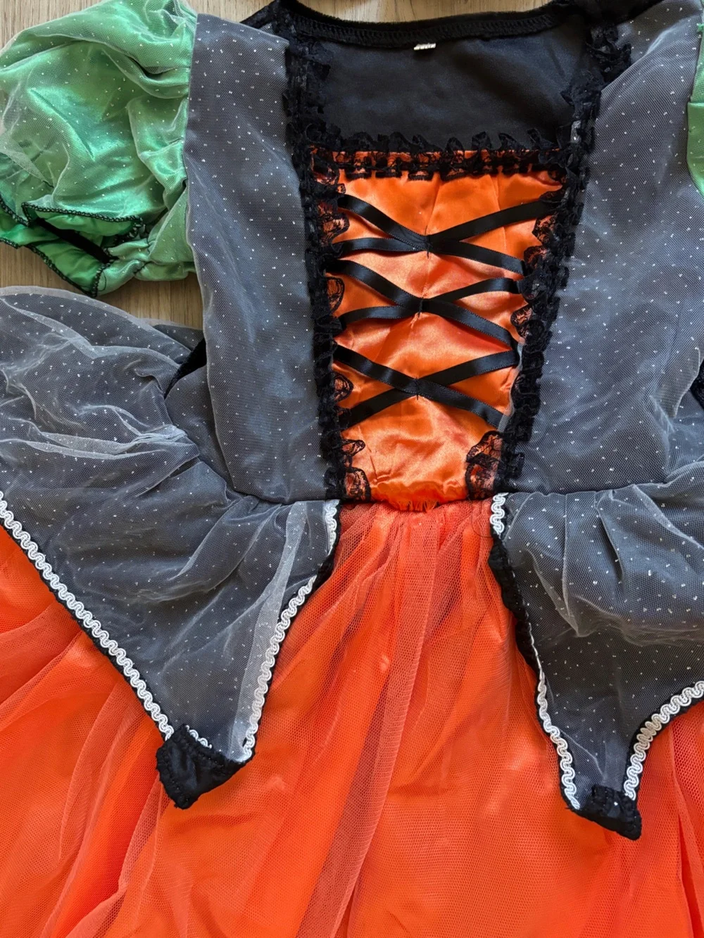 Girls’ Witch Costume 🧙‍♀️🎃